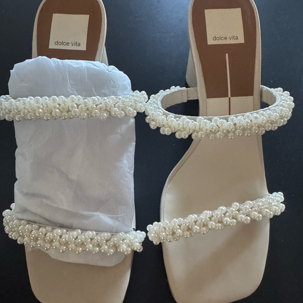 Dolce Vita Noel Heel